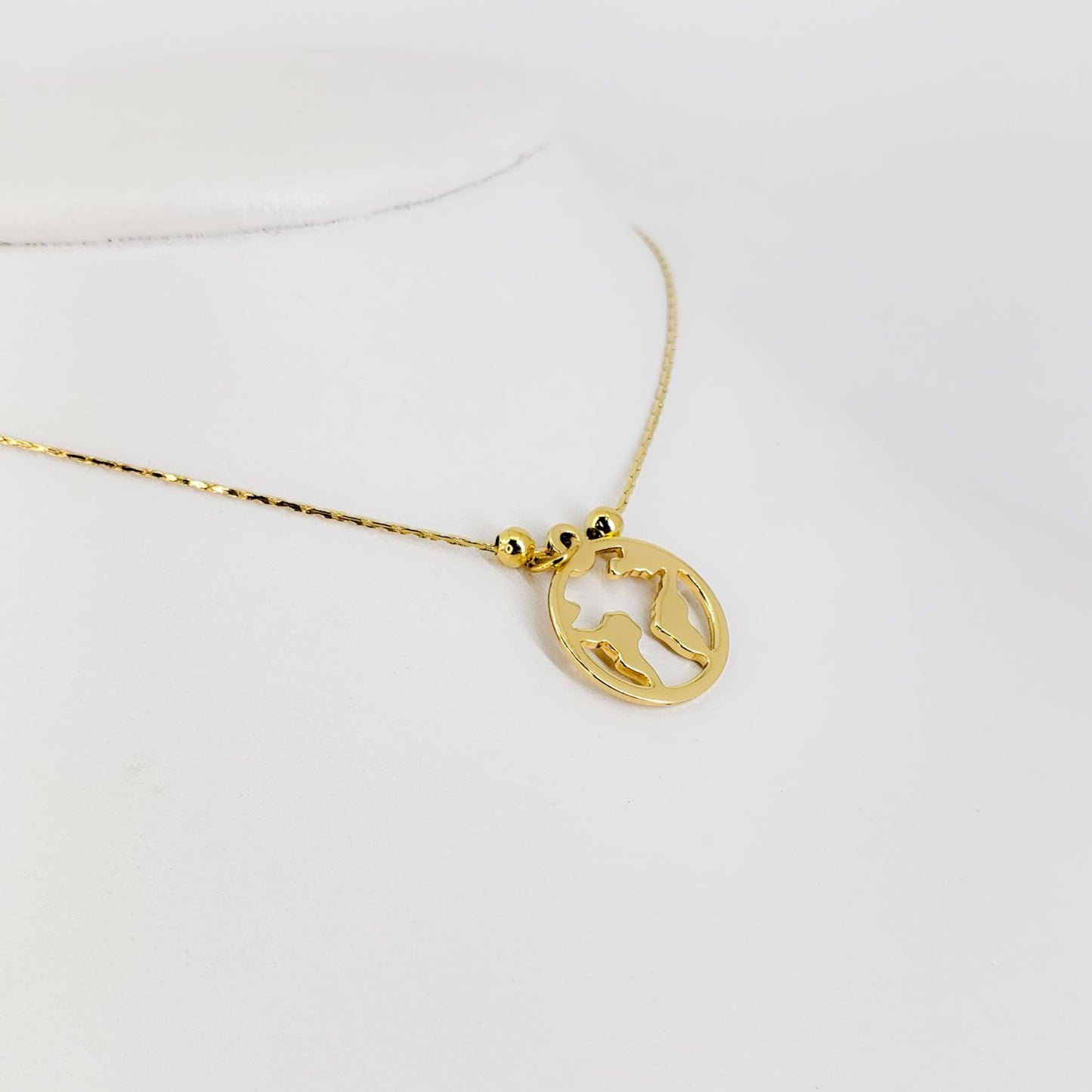 Collar World