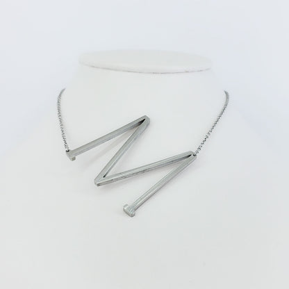 Collar inicial grande